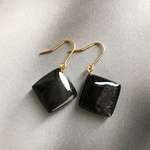 黒瑪瑙(ブラックオニキス)♚ピアスorノンホールピアス