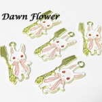 【D-0196】8pcs　フォークを持ったウサギ　33×18mm　ホワイト　チャーム