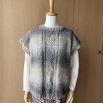 「値下げ」イタリア製段染めモヘア混ウールのゆったりベスト
