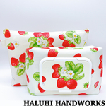 Strawberry  flowers おしりふきポーチ&オムツポーチ