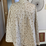 【お値下げしました】花柄ブラウス
