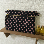 カードポケット6部屋付き☆母子手帳・通帳ケースB ラメ入りピンクドット【黒】