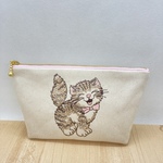 刺繍ポーチ（ねこ）