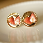 🍓つやつやカット苺の耳飾り🍓