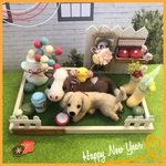牛乳お屠蘇でのんびりお正月（土台色:ホワイト）　ダックス☆クリーム☆羊毛フェルト  