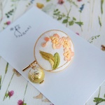 【在庫あり】刺繍　ポニーフックㅤ蘭(橙花)