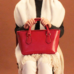 Plump Hand -tiny shrink embossed leather-