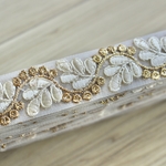 インド刺繍リボンᢂ インド刺繍/インドリボン/刺繍リボン/刺繍/リボン/シルクリボン/シルク/トリム/ブレード/ジャガード/ジャガードリボン/チロリアンテープ/レース/チュール/インド/チュールレース