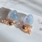 星クラゲのしゃらんピアス✳︎しゅわっと溢れるラムネ瓶の飲み口から✳︎