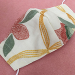 大きなお花刺繍のきれいめ布マスク　刺繍マスク　お花刺繍　花柄　大人用立体マスク　ダブルガーゼマスク