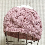 セール🌟スパイラルリブ&変わりケーブル編みのツイード🐏キャップ/ピンクミックス/限定1点