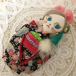 ラブリーナチュラル夢猫ちゃん着物姿　ドールチャーム　猫人形　お正月　成人式　着物
