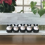 【ブラック】だるまうさぎ　あみぐるみ　キーホルダー