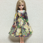 リカちゃん  リバティプリントの長袖ワンピース