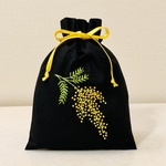 新作 刺繍 ミモザ 巾着 ポーチ ＜ブラック＞