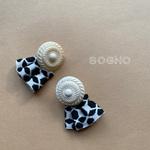 ❤️sale❤️＊sogno＊モノトーンレトロなピアス/メッキ