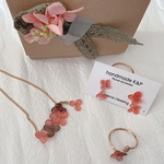 紫陽花のアクセサリーセット  ネックレス、ピアス・イヤリング、リング