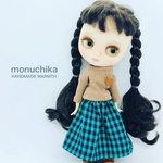 ミディブライスの服（9分袖リブカットソー+チェックスカート）