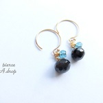 ✳︎sale✳︎ブラックスピネルのピアス