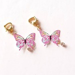 （送料無料）蝶の透かしパーツのマスクチャーム・ピンク