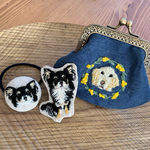 オーダー専用ページ✩うちの子刺繍✩まんまるヘアゴム❁⃘ブローチ❁がま口ポーチ