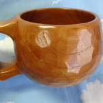 　桑の木の一木彫りコーヒーカップ　