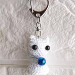 送無☆黒猫☆編みぐるみ☆キーホルダー☆白猫