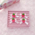 いちごのレースヘアクリップ♡