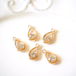 再販！¥300☆【5個セット＋1個】プラス1増量♩ストーン付きしずく型ゴールドチャーム