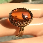 大粒 バルティックアンバー ring（フリーサイズ・ゴールドカラー）