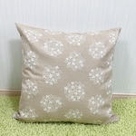 北欧サークルフラワー刺繍柄のクッションカバー*ベージュ*