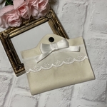♡×2200 再販12回目♡マスクケース  マスクポーチ　オックスラミネート　リボン 白　春用　夏用マスクにも 仮置きマスクケース　インナーマスク　マスクケース 