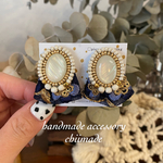 ビーズ刺繍　大ぶり　インド刺繍　ブルーリボン　ピアス　