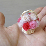 小さな花かご
