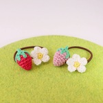 ミニ♪イチゴとお花のあみぐるみヘアゴム＊受注製作