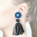 【OUTLET】mixタッセル＆ビーズ刺繍イヤリング（インディゴブルーmix）