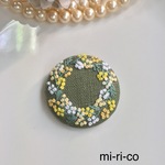 ミモザの花刺繍 ブローチ／ヘアゴム