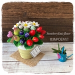 ✳️粘土の花＊苺ポットに集めた可愛いお花達🎶ピンクハートピック💓SmileSmileメッセージ付！