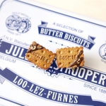 チョコ添え！陶土のクッキー耳飾り　イヤリング✴︎ピアス