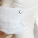 マスクチャーム　マグネットタイプ　スワロフスキー　ハート　ライトローズ　小さめ　マグネットピアス　マスクピアス　マスクアクセサリー　マスク　シンプル　ピンク　バレンタイン　春　桜