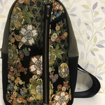 daizu1018様専用金襴ボディバッグ