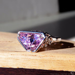 クンツァイト リング ＊ Kunzite Ring ll