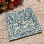 ✴︎送料無料✴︎25×25cm✴︎ガーゼハンカチ  ウイリアムモリス✳︎ブラザーラビット（ブルー）