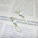 【SALE】フェザー(羽)×パール　ピアス　◇イヤリング可
