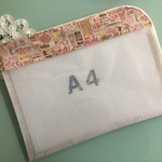 リバティビニコ　A4大きく開く連絡袋　フォーゲットミーノッツ