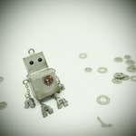 アンティーク風ロボットキーホルダー