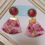 艶めきボルドーボタンの刺繍リボンイヤリング/ピアス