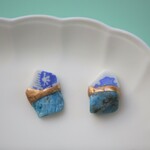 金継ぎｘ天然石ピアス イヤリング（アパタイト、シー陶器)