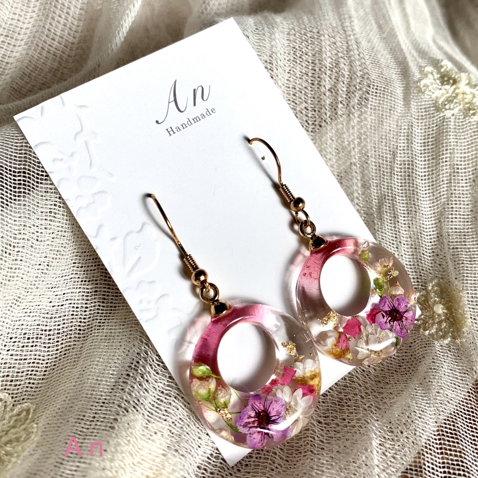♡ハンドメイド♡ビジューピアスイヤリング№103桜バージョン NO.437 ハンドメイド ピアス イヤリング お花 桜 揺れる