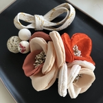 miyu8843様専用　椿の髪飾り